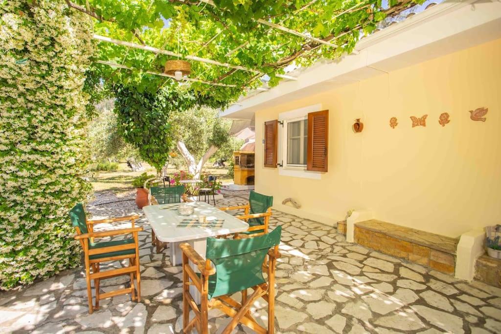 Anthia Private Studio A Breath Away From Beaches Áyios Nikítas Dış mekan fotoğraf